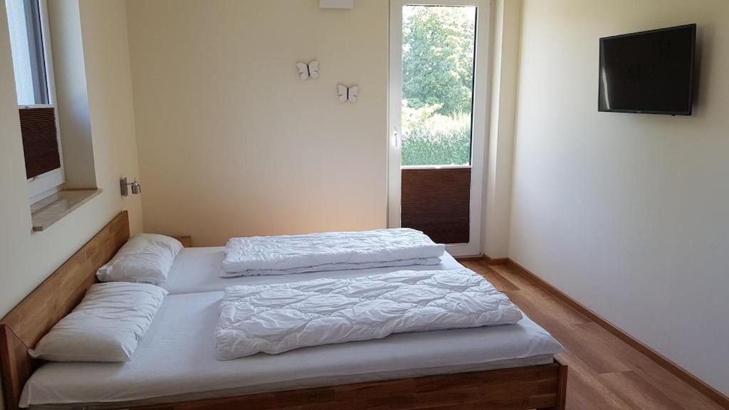 Ferienwohnung Seeblick Altefahr Exterior photo